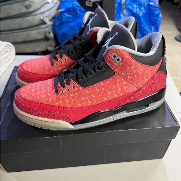 Jordan Other - Jordan 3 Doernbecher